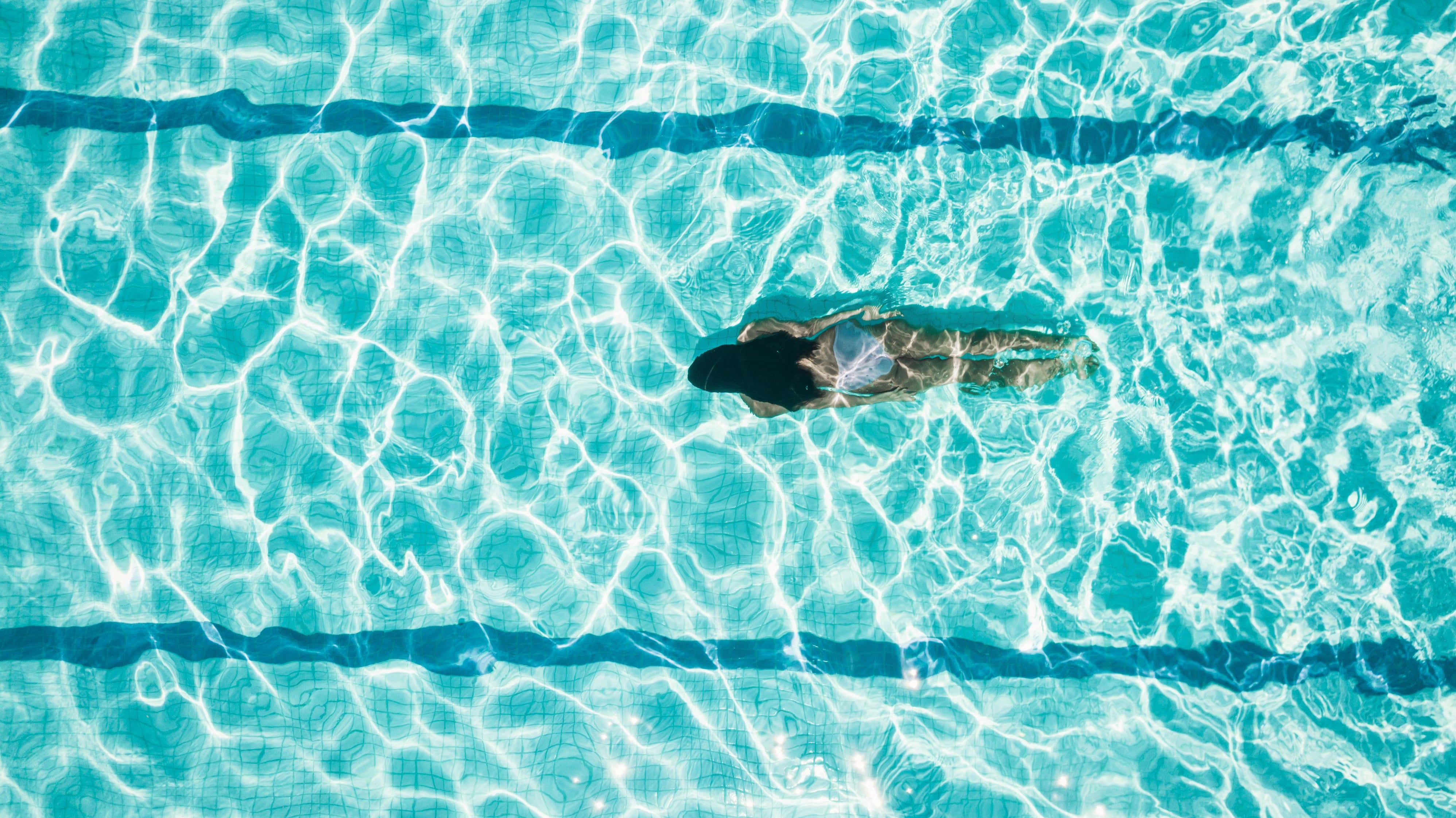 How Many Bikinis Do You Need for a Holiday